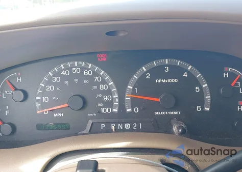 2000 Ford F-150 Lariat/Xl/Xlt from USA, damaged, VIN 1FTRX07L3YKA07995